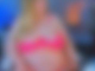AdabelaUrHotDream's Live Sex Cam Show