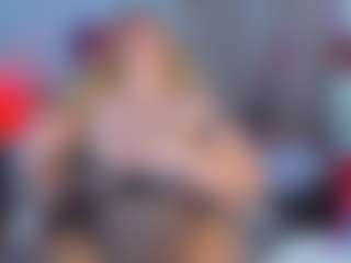 AdabelaUrHotDream's Live Sex Cam Show