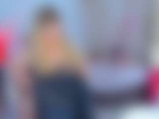 AdabelaUrHotDream's Live Sex Cam Show