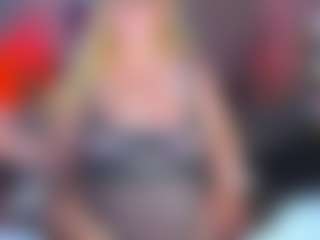AdabelaUrHotDream's Live Sex Cam Show