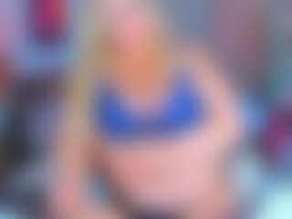 Live cam show with AdabelaUrHotDream - Foot Fetish on Chatstar