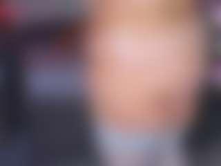AdabelaUrHotDream's Live Sex Cam Show