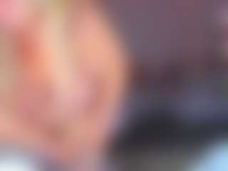 Live cam show with AdabelaUrHotDream - BBW Teen (18+) on Camversity