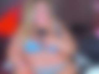 Live cam show with AdabelaUrHotDream - Striptease Teen (18+) on makecum.org