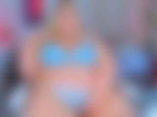 AdabelaUrHotDream's Live Sex Cam Show