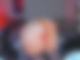 Live cam show with AdabelaUrHotDream - Oil on Dolls Live