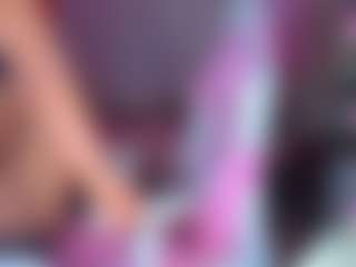 Live cam show with AdabelaUrHotDream - Squirt on Camsoda