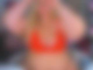 Live cam show with AdabelaUrHotDream - Red Hair Squirt on xxxlivecams.org