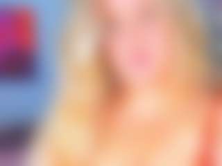 AdabelaUrHotDream's Live Sex Cam Show