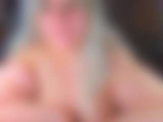 AdabelaUrHotDream's Live Sex Cam Show