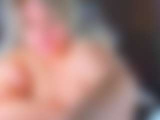 AdabelaUrHotDream's Live Sex Cam Show
