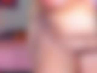 AdabelaUrHotDream's Live Sex Cam Show