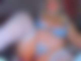 AdabelaUrHotDream's Live Sex Cam Show