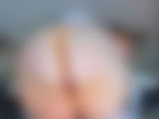 AdabelaUrHotDream's Live Sex Cam Show