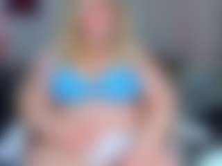 AdabelaUrHotDream's Live Sex Cam Show