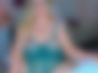 Live cam show with AdabelaUrHotDream - Blue Eyes on Uber Horny