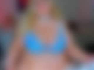 AdabelaUrHotDream's Live Sex Cam Show