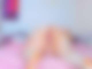 AdabelaUrHotDream's Live Sex Cam Show