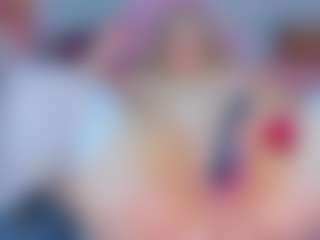 Live cam show with AdabelaUrHotDream - Red Hair Lush on madthumbs