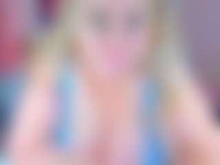 Live cam show with AdabelaUrHotDream - Striptease on Dolls Live