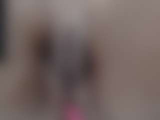 Live cam show with lilyhung2 - Mature on Milfs Live