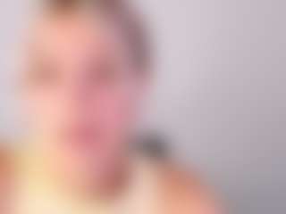 KristiHoward's Live Sex Cam Show