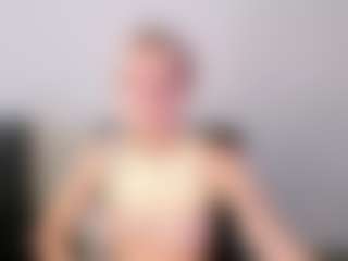 KristiHoward's Live Sex Cam Show