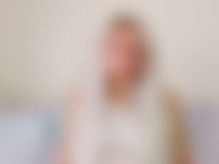 Live cam show with KristiHoward - Public on crypto-cams