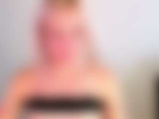 KristiHoward's Live Sex Cam Show