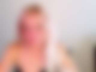KristiHoward's Live Sex Cam Show