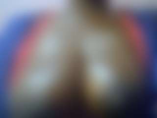 Live cam show with Sessley - Milk on ObeyMaria
