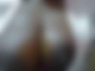 Live cam show with Sessley - Ebony Toys on Camsoda | kenya