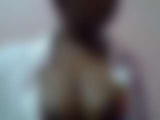 Live cam show with Sessley - Lactating on xblisslive.com