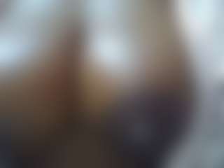 Live cam show with Sessley - Ebony on livesuperchat.net | kenya