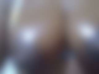 Live cam show with Sessley - Lactating on sexylive.show