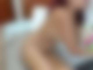 Live cam show with HONNY-SUGAR19 - Ebony Squirt on Hubzter Live