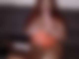 Live cam show with berrybunny - Ebony Lush on intimatelivegirls.com