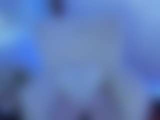 Live cam show with ElisaBaxter - Bikini on StripNow