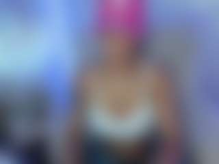 ElisaBaxter MILF webcam performer live streaming