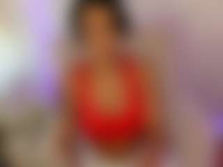 Live cam show with ElisaBaxter - Big Tits Brown Hair on Hubzter Live