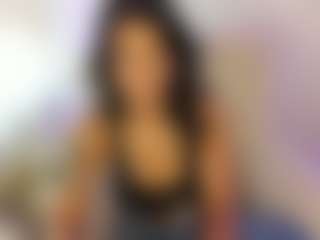 ElisaBaxter MILF webcam performer live streaming