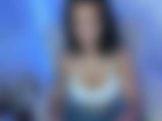 Live cam show with ElisaBaxter - Amateur Brown Hair on Strip Flash - Live Sex Shows