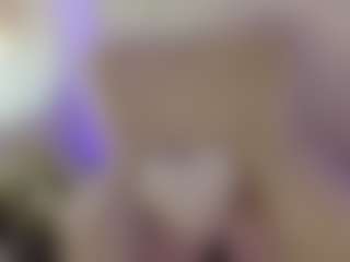 Live cam show with ElisaBaxter - Brown Hair MILF on StripNow