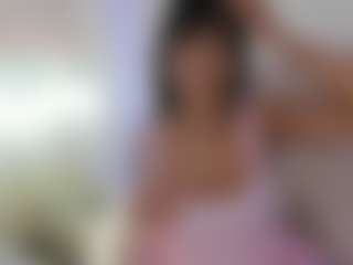 Live cam show with ElisaBaxter - Bikini on SpankPalCams
