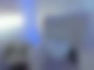 Live cam show with ElisaBaxter - Brown Hair on CamwithHer