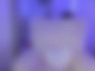 ElisaBaxter MILF webcam performer live streaming