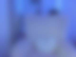Live cam show with ElisaBaxter - Lush MILF on fapnchat