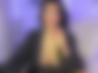 Live cam show with ElisaBaxter - Amateur MILF on intimatelivegirls.com