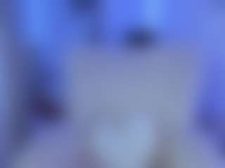Live cam show with ElisaBaxter - Green Eyes on Camversity