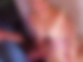 laurenhills's Live Sex Cam Show